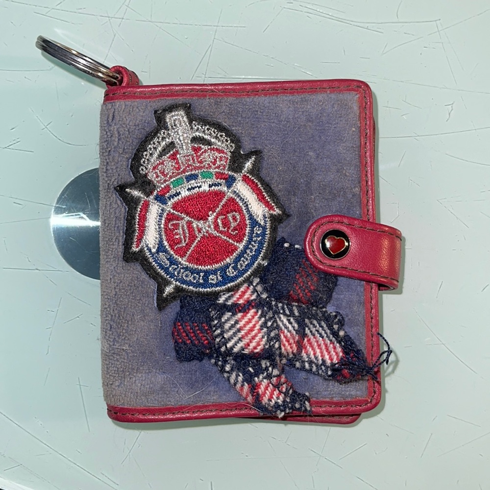 Juicy couture keychain wallet